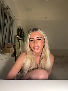 BlondeBetty online show from October 23, 2025, 8:18 pm