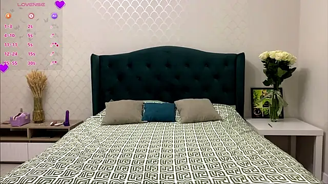 Jessica1West online show from October 25, 2025, 4:57 pm