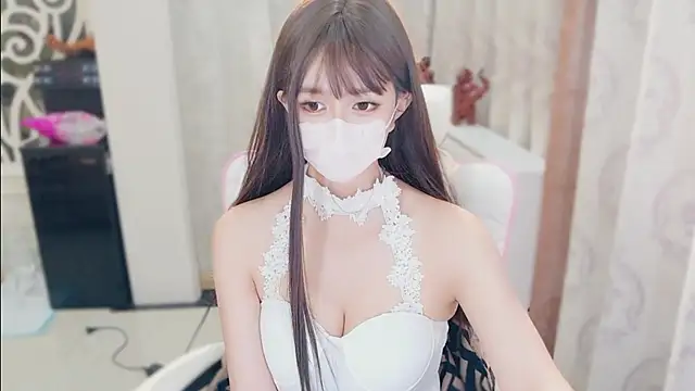 Snapshot of Aurora-77 chatting on October 28, 2025, 3:25 pm Aurora-77 online show from October 28, 2025, 3:25 pm