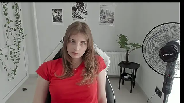 NeyliDream online show from June 22, 2026, 3:09 pm