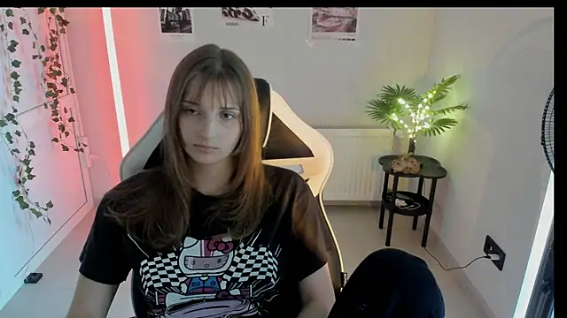 NeyliDream online show from July 10, 2026, 3:25 pm