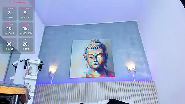 Roxy Santos   online show from October 2, 2025, 11:28 am