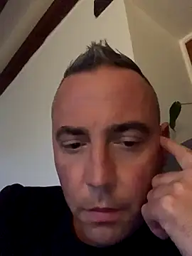 Snapshot of Marronglace1 chatting on September 24, 2025, 6:28 am Marronglace1 online show from September 24, 2025, 6:28 am