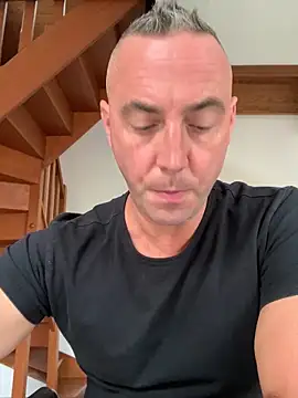 Marronglace1 online show from October 3, 2025, 10:12 am