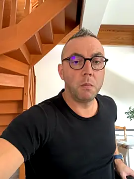 Marronglace1 online show from October 21, 2025, 11:33 am