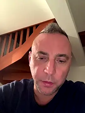 Marronglace1 online show from December 14, 2025, 6:45 pm