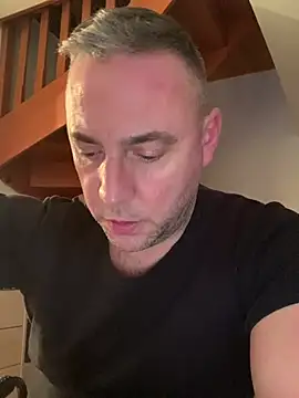 Marronglace1 online show from January 16, 2026, 4:33 pm