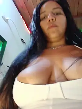 girlpee online show from May 22, 2026, 9:48 am