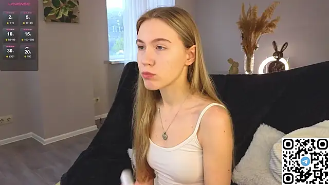 Succubelle online show from October 9, 2025, 6:11 am