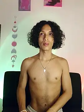 AdrianFloresX online show from September 14, 2025, 9:14 pm