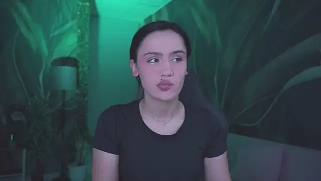 MonicaFarmer online show from March 14, 2026, 11:32 pm