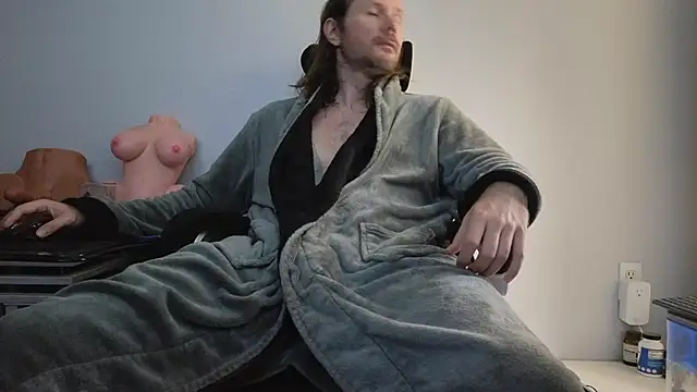 AlbinoAdonis online show from October 3, 2025, 6:05 pm