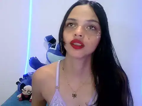 lucy babyy online show from September 23, 2025, 4:43 pm