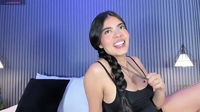 Isabellax21 online show from January 15, 2026, 4:17 am