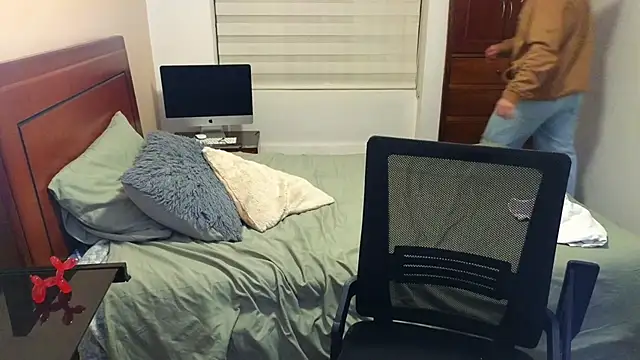 tightncuteass online show from September 30, 2025, 11:21 pm