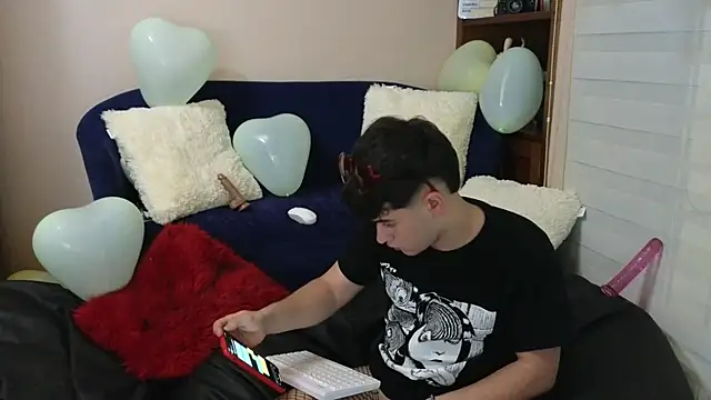 tightncuteass online show from February 10, 2026, 2:48 am