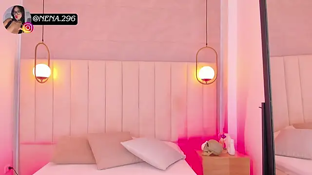 Snapshot of Dream_nena chatting on November 7, 2025, 8:09 pm Dream nena online show from November 7, 2025, 8:09 pm