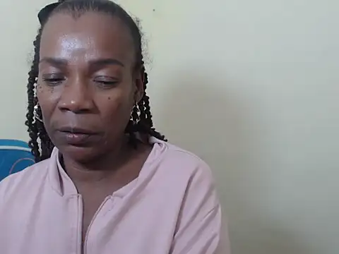miranda 777 online show from September 25, 2025, 2:15 am
