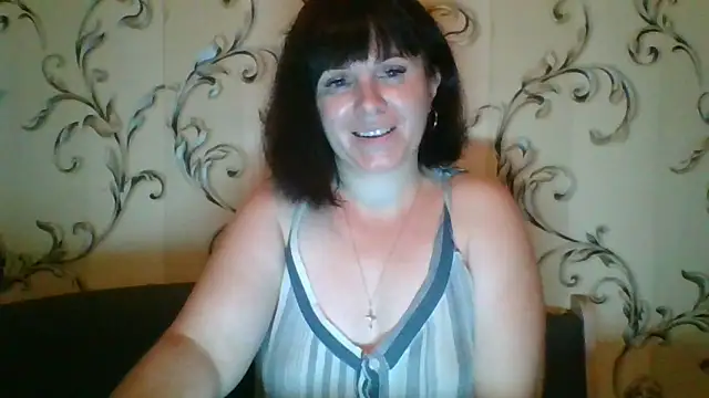 SecretSienna  online show from November 1, 2025, 12:45 am