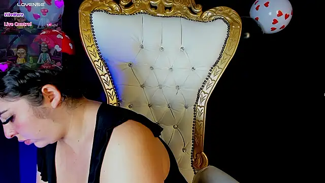 Bagiolett online show from February 19, 2026, 7:54 pm