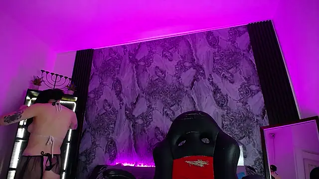 Snapshot of Zoe_Rosse00 chatting on October 27, 2025, 7:18 pm Zoe Rosse00 online show from October 27, 2025, 7:18 pm