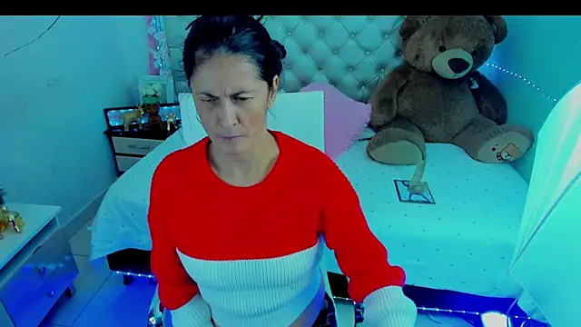 ZARAY 1118 online show from September 19, 2025, 12:23 am