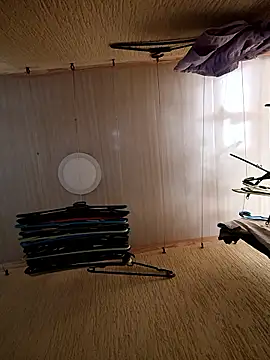 vanessa-titisM online show from January 18, 2026, 5:17 pm