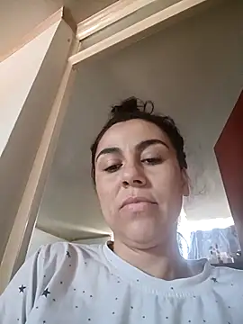 vanessa-titisM online show from February 26, 2026, 3:44 pm