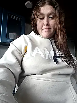 Snapshot of _Sophie- chatting on September 15, 2025, 7:14 pm Sophie- online show from September 15, 2025, 7:14 pm