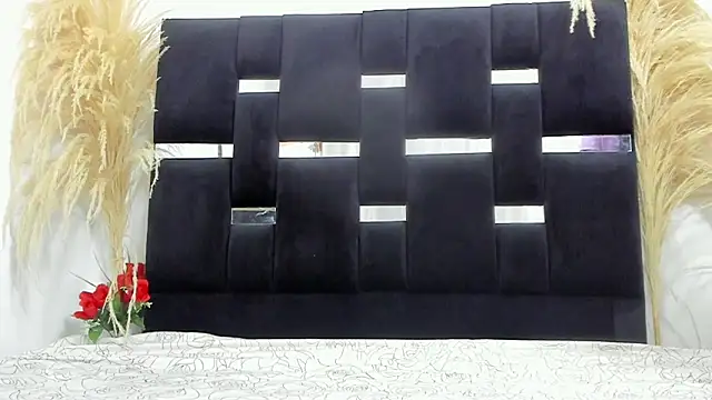 Snapshot of Maeve6721 chatting on October 7, 2025, 11:29 am Maeve6721 online show from October 7, 2025, 11:29 am