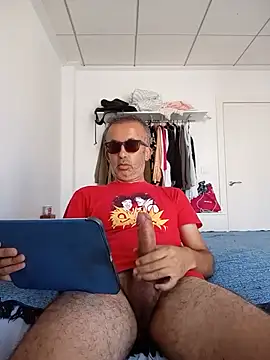 EmilioTaladdro online show from July 3, 2026, 11:05 am