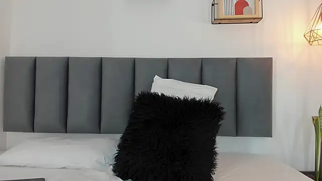 dulce mmg online show from October 10, 2025, 12:15 pm