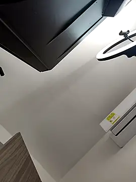 Snapshot of ArielBlossom___ chatting on October 11, 2025, 11:20 am ArielBlossom online show from October 11, 2025, 11:20 am