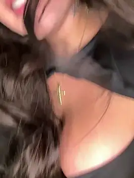 GabyMejiaa online show from March 21, 2026, 3:00 am