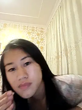 luy-xinh02 online show from September 23, 2025, 12:30 pm