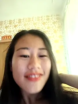 luy-xinh02 online show from September 26, 2025, 5:11 am