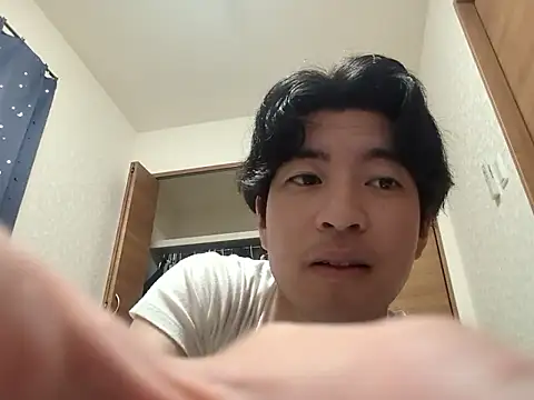 Snapshot of aokunvvv chatting on October 3, 2025, 5:43 pm aokunvvv online show from October 3, 2025, 5:43 pm