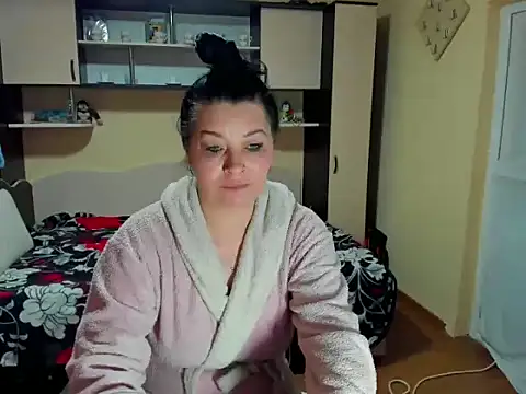 Soffy Skye online show from March 11, 2026, 5:02 am