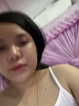 Snapshot of Lauraa-a chatting on September 11, 2025, 8:25 am Lauraa-a online show from September 11, 2025, 8:25 am