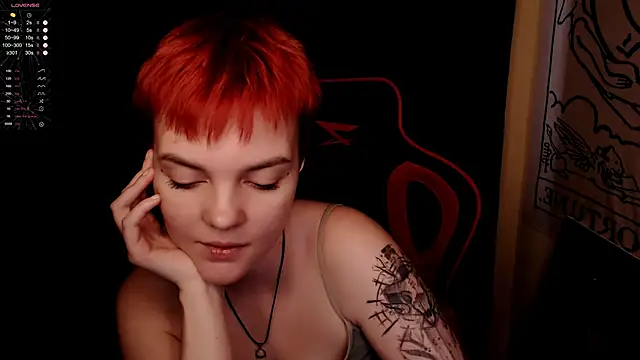 KrisNeal online show from November 5, 2025, 10:04 am