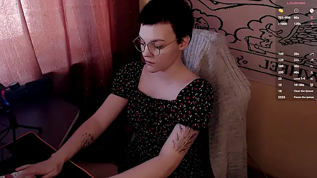 KrisNeal online show from March 21, 2026, 9:47 am