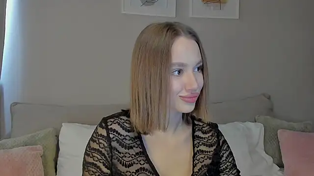 Snapshot of Stefa_Evans chatting on October 3, 2025, 6:21 am Stefa Evans online show from October 3, 2025, 6:21 am