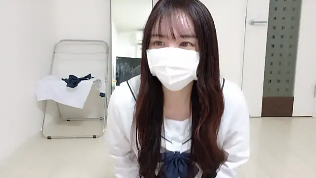  Mia land  online show from March 15, 2026, 1:39 pm