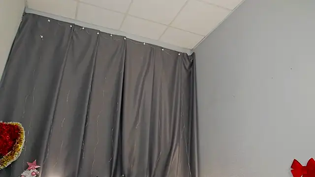 SoftLolli online show from December 20, 2025, 6:20 am