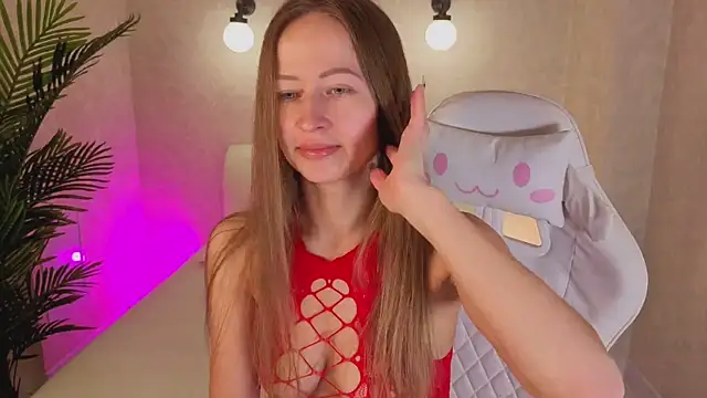 bella li   online show from November 14, 2025, 1:26 am