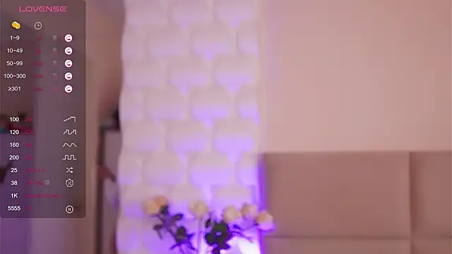 PlayfulAvalyn online show from October 10, 2025, 10:42 pm