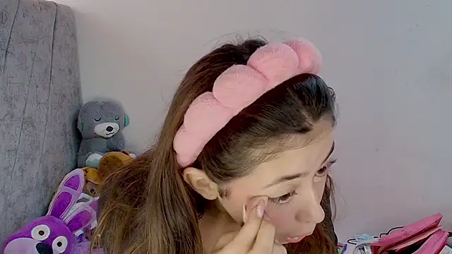 Snapshot of kimmy_vegga2 chatting on October 9, 2025, 2:48 pm kimmy vegga2 online show from October 9, 2025, 2:48 pm