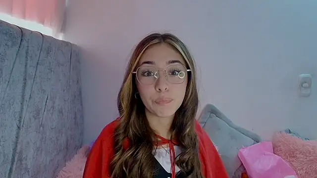 Snapshot of kimmy_vegga2 chatting on October 31, 2025, 5:03 pm kimmy vegga2 online show from October 31, 2025, 5:03 pm