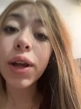 Snapshot of kimmy_vegga2 chatting on November 7, 2025, 2:50 pm kimmy vegga2 online show from November 7, 2025, 2:50 pm