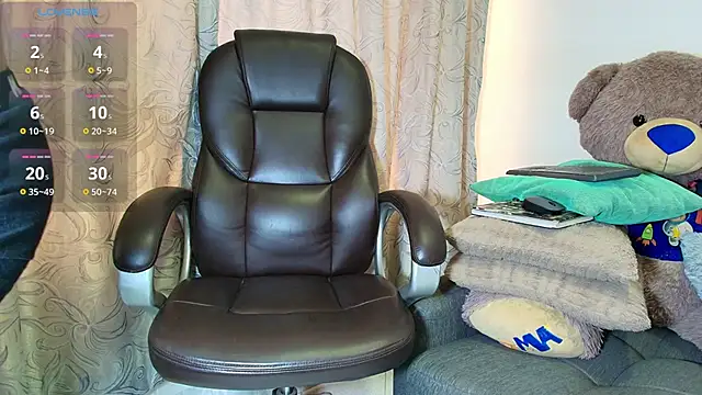 juan hairy online show from November 13, 2025, 1:21 pm